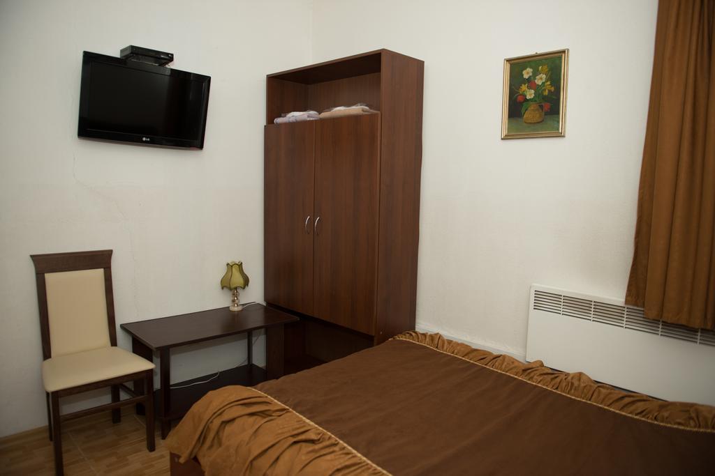 Hotel Acorn Irpiň Pokoj fotografie