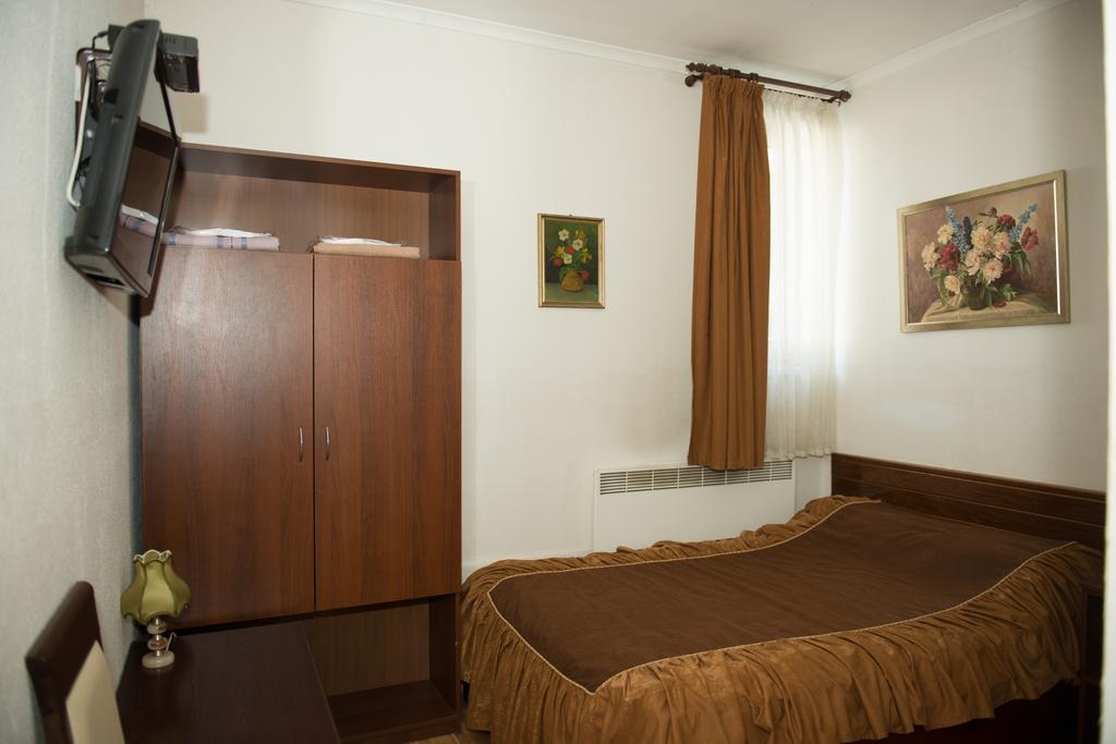 Hotel Acorn Irpiň Pokoj fotografie